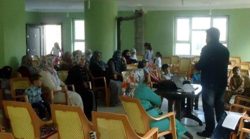 Muradiye&rsquo;de S&uuml;t Ve S&uuml;t &Uuml;r&uuml;nleri Bilgilendirme Semineri