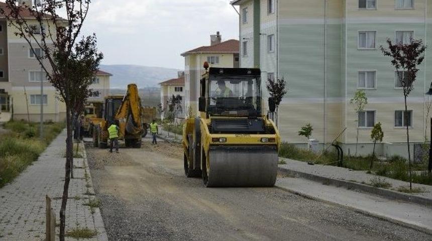 Tepebaşı&rsquo;nda Yol Bakım Ve Onarım &Ccedil;alışmaları