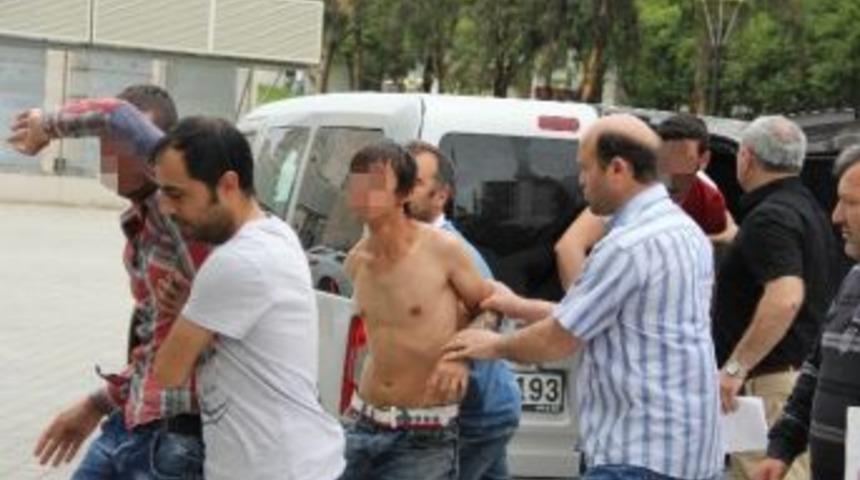 Sahil Yolunda Olay &Ccedil;ıkartan Gen&ccedil;ler Adliyeye Sevk Edildi