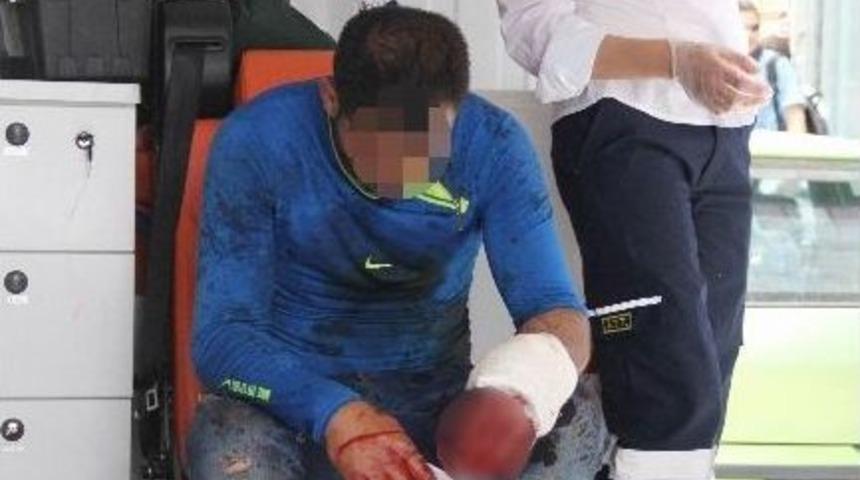 İzinli Asker Kendini Jiletle Keserek Hastanelik Oldu