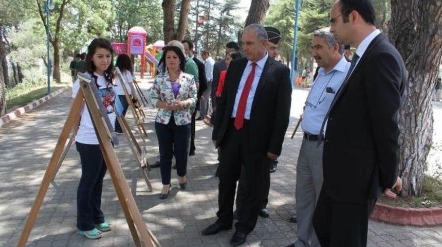 &Ouml;ğrencilerden Fotoğraf Sergisi