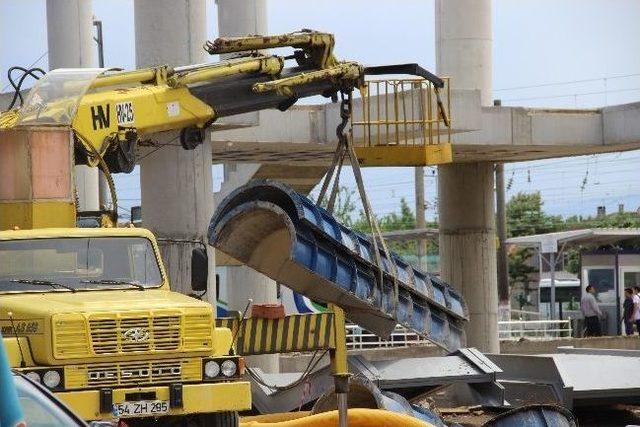 Çöken İstasyonda Çalışmalar Sürüyor 2