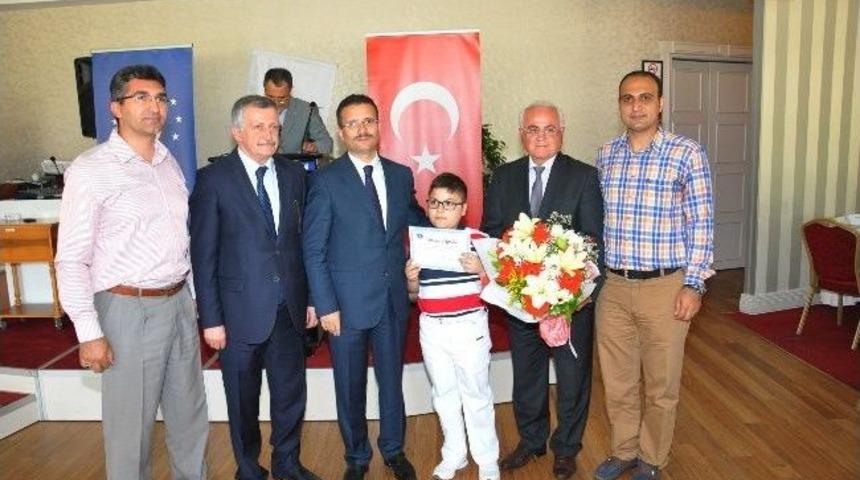 &Ccedil;evreci &Ouml;ğrenciler 8,5 Ton Atık Pil Topladı