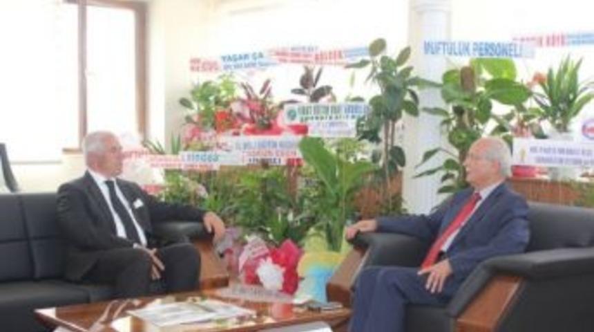 Nafi Güral, Müftü Hacı Yusuf Gül'ü Ziyaret Etti