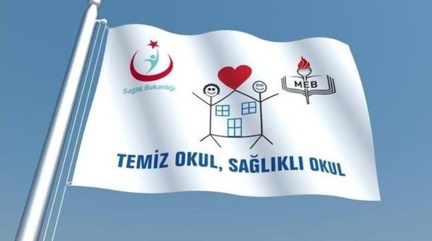 Erdemir İlkokulu&rsquo;na Beyaz Bayrak