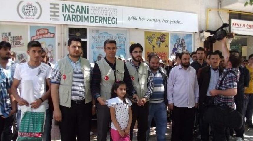 İhhi &Uuml;yesi 50 Kişi İstanbul&rsquo;a Gitti