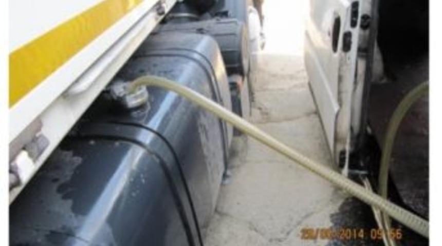 D&uuml;zce&rsquo;de Ka&ccedil;ak Akaryakıt Operasyonu