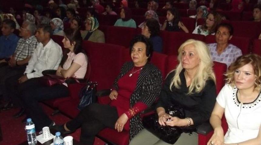 Kadın Hakları İnsan Haklarıdır Konferansı