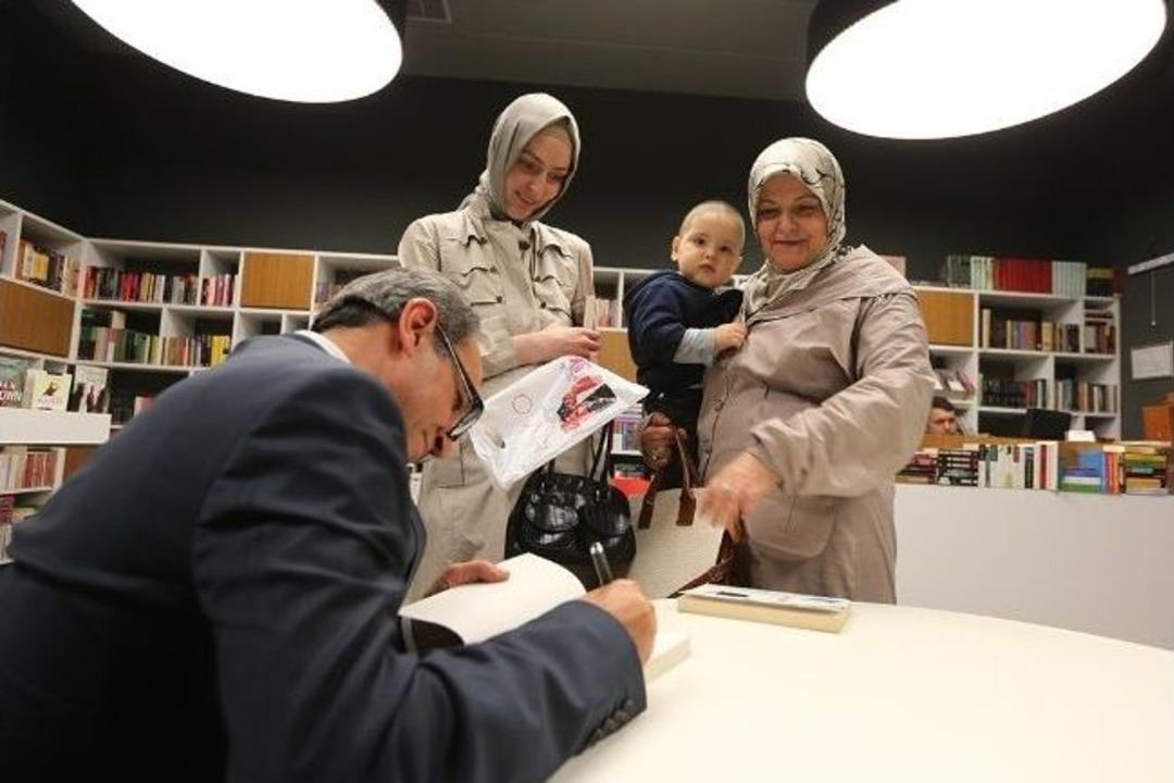 Memleket Sevdasıyla Dolu Bir &Ouml;m&uuml;r