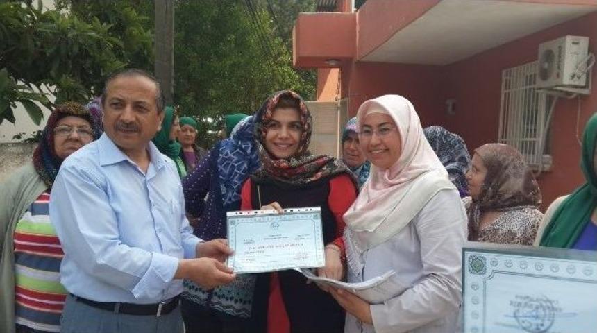 Kursu Kursu &Ouml;ğrencilerine Katılım Belgesi