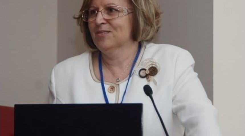 1. Ulusal Optisyenlik Sempozyumu Esog&uuml;'de Yapıldı