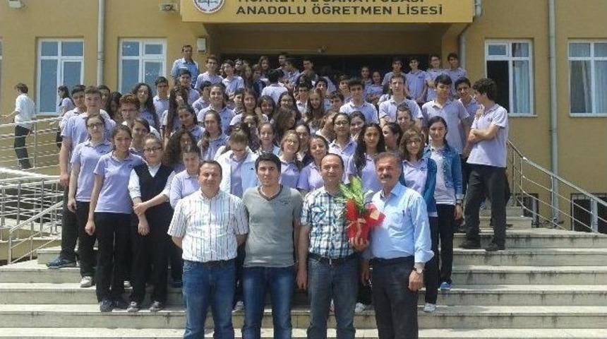 Lise &Ouml;ğrencilerine &ldquo;meslek Tanıtımı Ve Bilin&ccedil;li Gıda T&uuml;ketimi" Semineri
