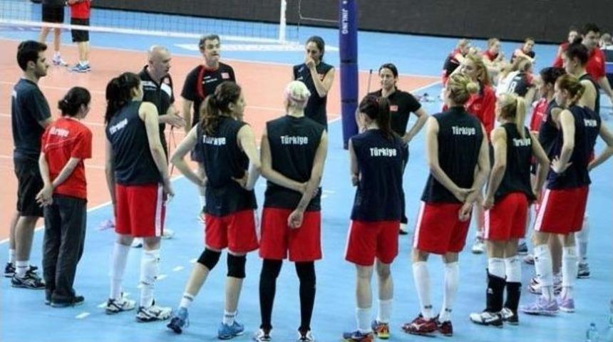 Filenin Sultanları İzmir'de