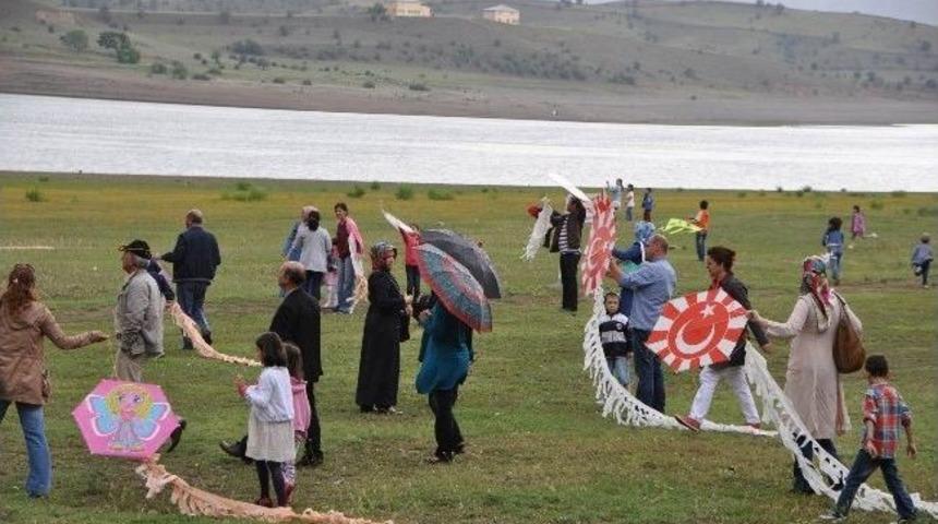 Suşehri&rsquo;nde U&ccedil;urtma Şenliği D&uuml;zenlendi