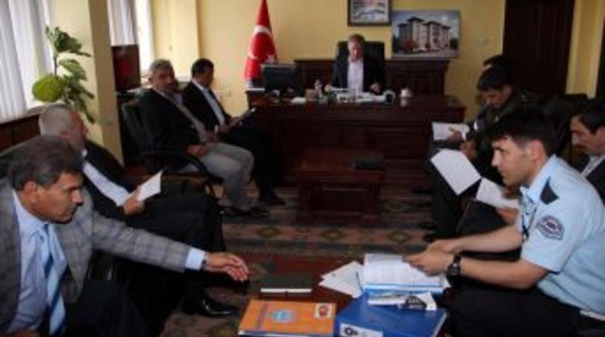 Şarkışla'da Trafik Komisyonu Toplandı