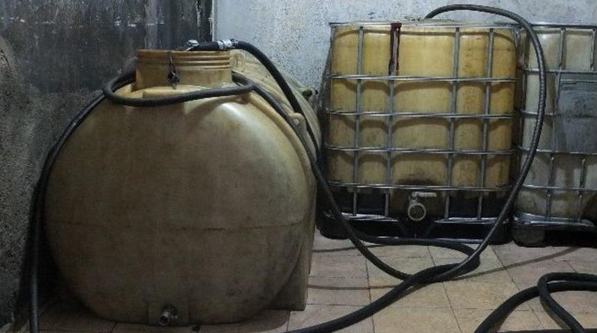 Mersin'de Ka&ccedil;ak Akaryakıt Operasyonu