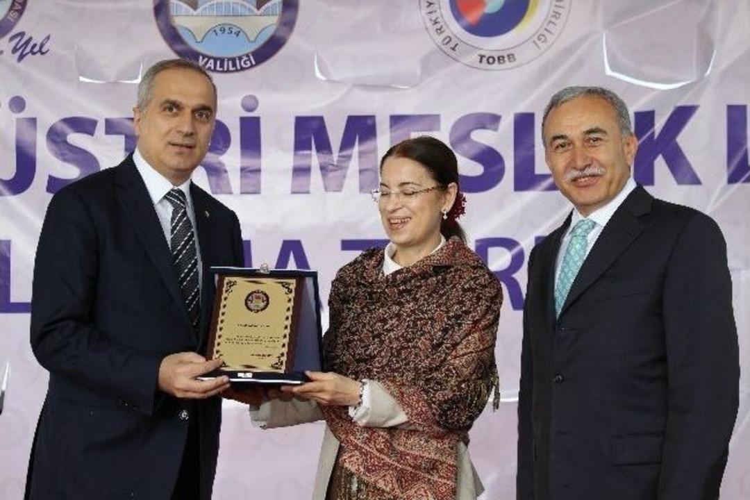 Bakan İslam Sakarya'da