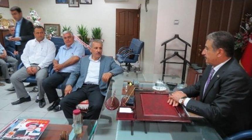 Kayısı T&uuml;ccarına Siyasetci Ve Stk Tepkisi