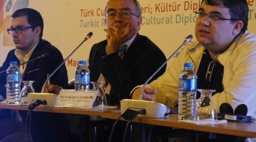 3. D&uuml;nya T&uuml;rk Forumu Sona Erdi
