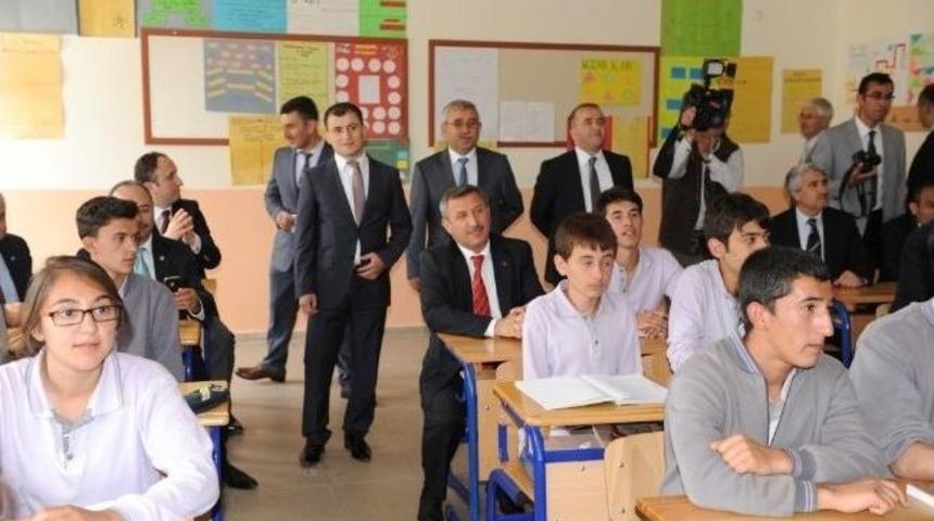 Eğitim Tesisleri T&ouml;renle A&ccedil;ıldı