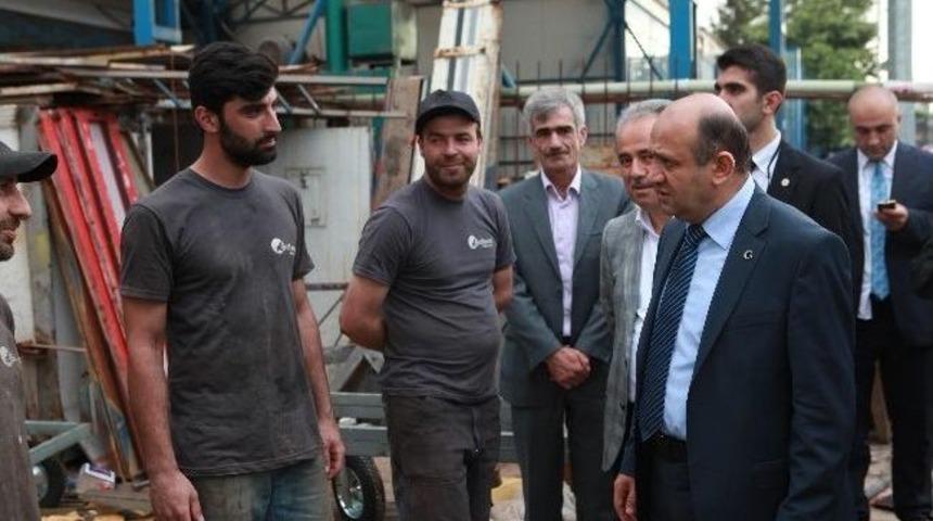 Bilim Ve Sanayi Bakanı Işık, Kaynak Yaptı