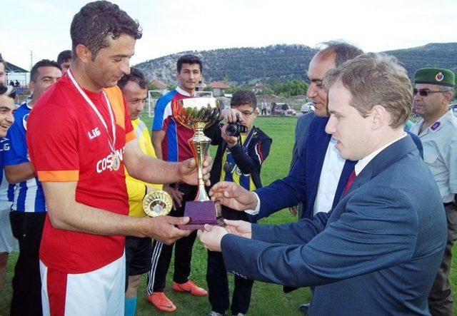 Tefenni Kaymakamlığı Futbol Turnuvası