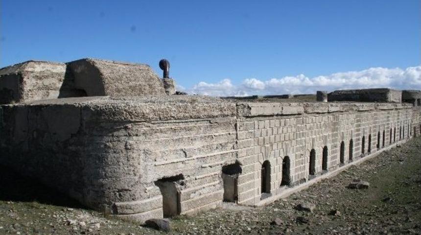 Kars&rsquo;ta Tabyaların Durumu İ&ccedil;ler Acısı