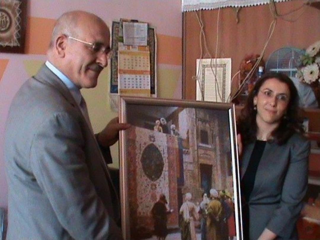 Narman Tapu M&uuml;d&uuml;rl&uuml;ğ&uuml;&rsquo;nce Ko&ccedil;kaya K&ouml;y&uuml; İlk&ouml;ğretim Okuluna K&uuml;t&uuml;phane Oluşturuldu