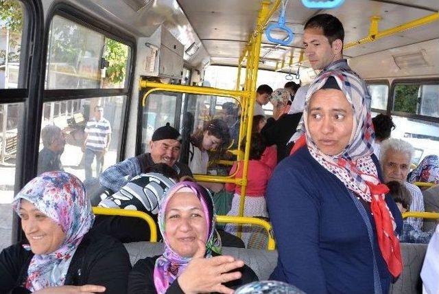 Günde 600 Yaşlı Ücretsiz Seyahat Hakkından Yararlanıyor