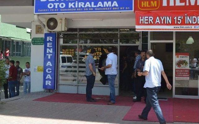 Kayseri'de Güpegündüz Silahlı Kavga: 3 Yaralı