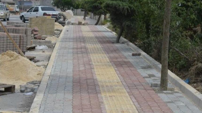 Kapaklı&rsquo;da Kaldırımlar Yenileniyor