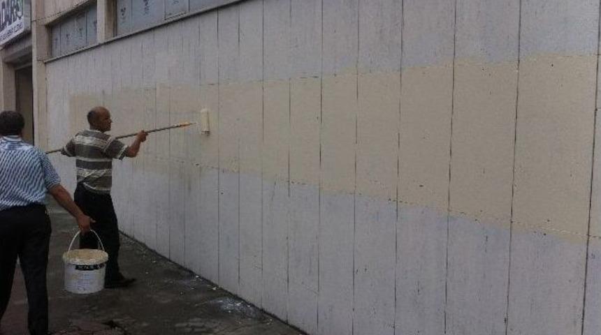 Duvara Siyasi Yazı Yazan İki Kişi G&ouml;zaltına Alındı