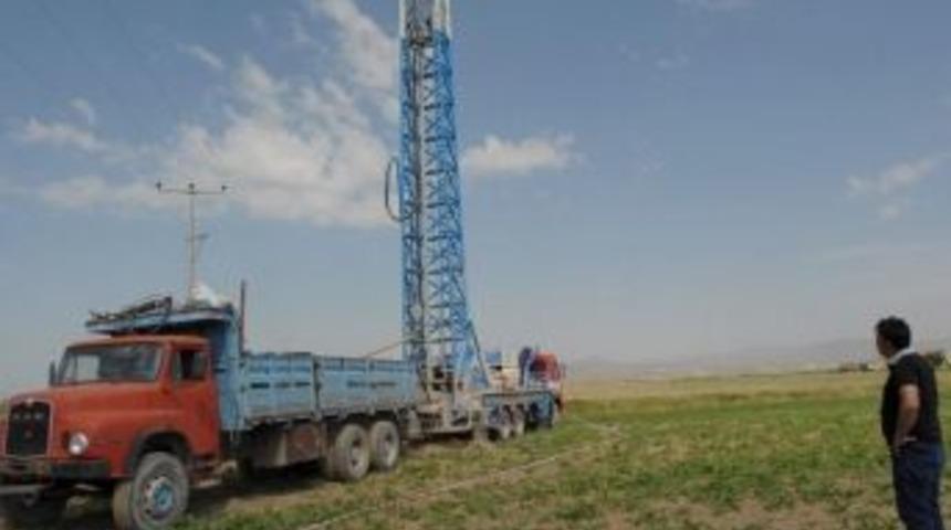 Bolvadin&rsquo;de Ka&ccedil;ak Su Kuyularına Ge&ccedil;it Yok