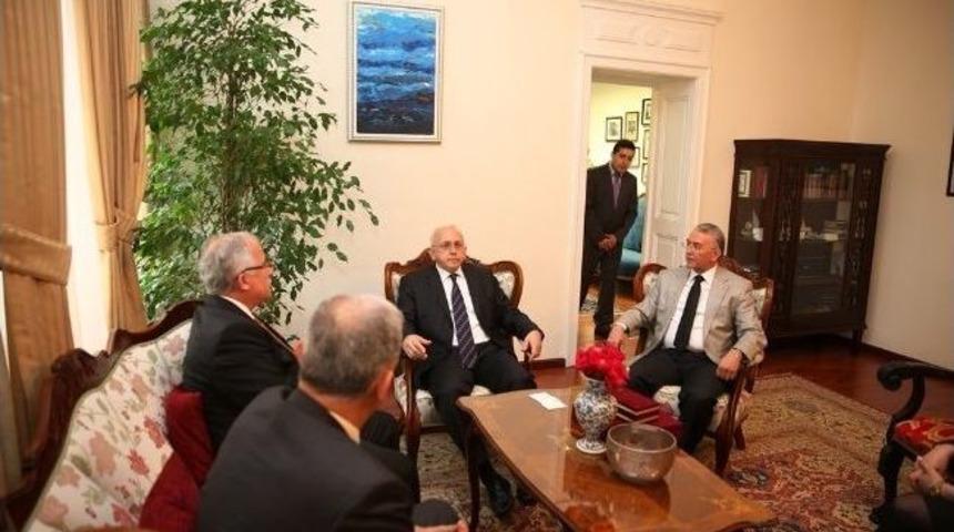 Eskişehir Valisi Tuna Macaristan&rsquo;da