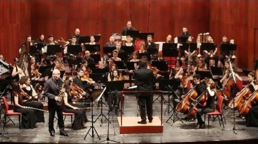 Senfoni Orkestrası&rsquo;nda Saksofon Ezgileri