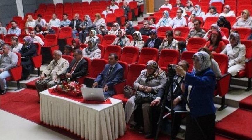 Millet Derneği İstanbul&rsquo;un Fethi&rsquo;nin Yıl D&ouml;n&uuml;m&uuml;n&uuml; Kutladı