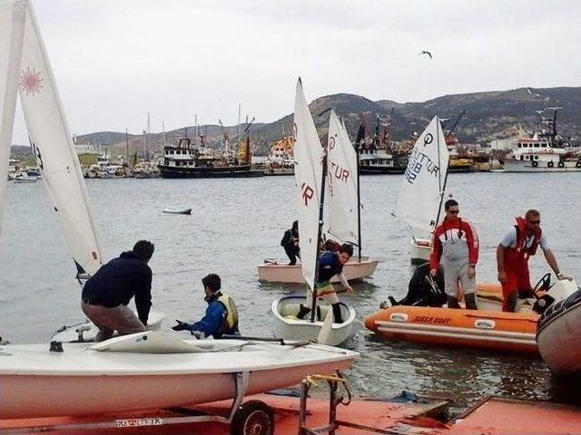 Foça’da 2014 Yelken Sezonu Açıldı