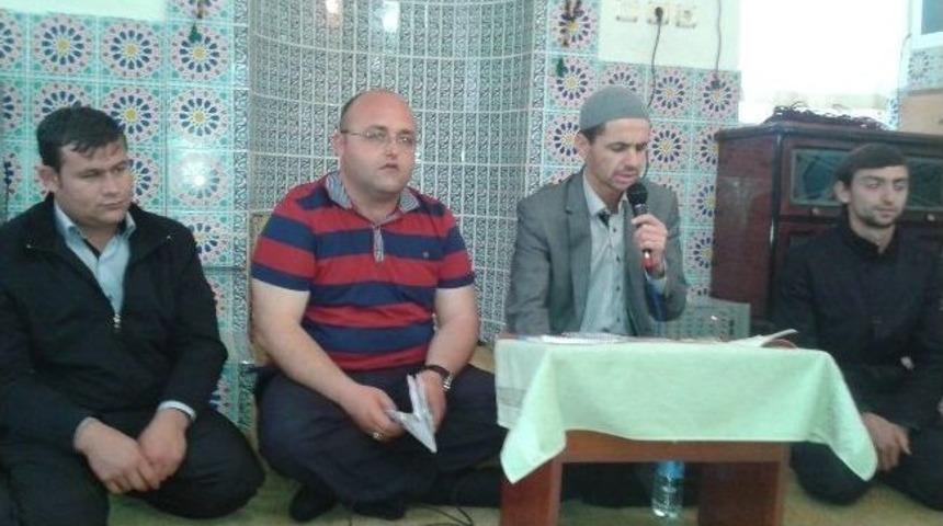 &Uuml;vezdere K&ouml;y&uuml;nde Hayır Yemeği D&uuml;zenlendi