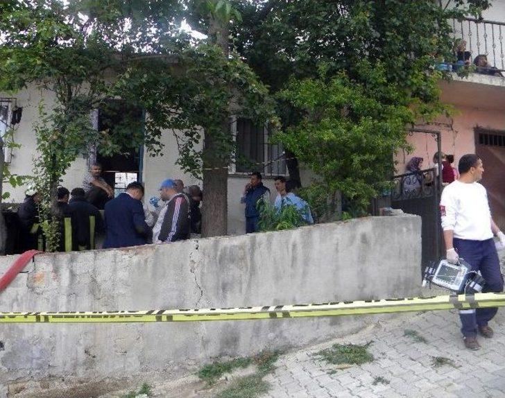 Yaşlı Çiftin Feci Ölümü G1