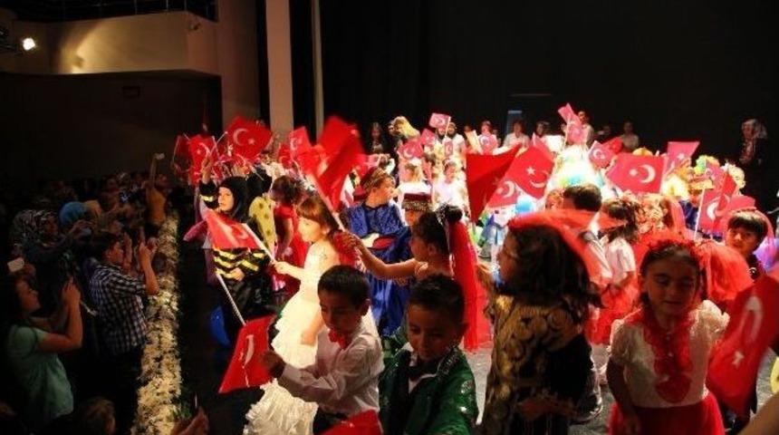 Eskişehir'de Miniklerin Yıl Sonu G&ouml;sterisi