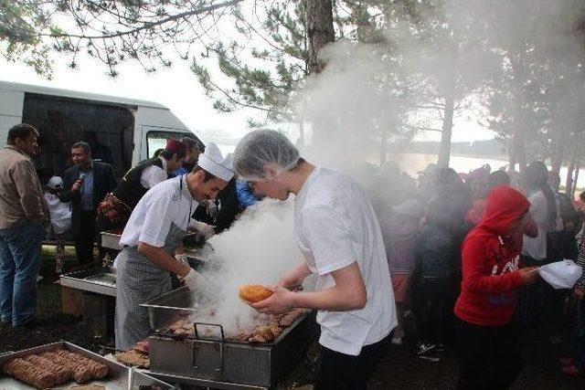 Bilecik'te Uçurtma Şenliği