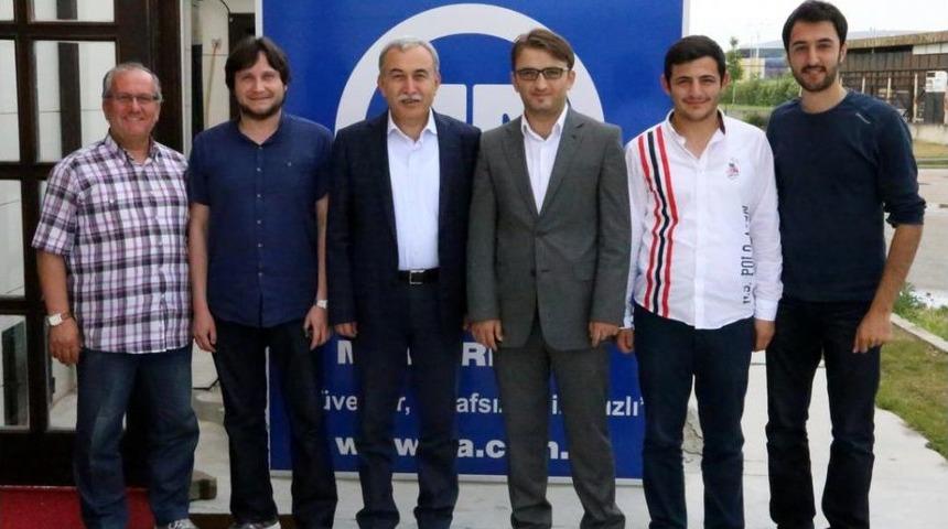 Sakarya Valisi B&uuml;y&uuml;k'ten AA'ya Veda Ziyareti