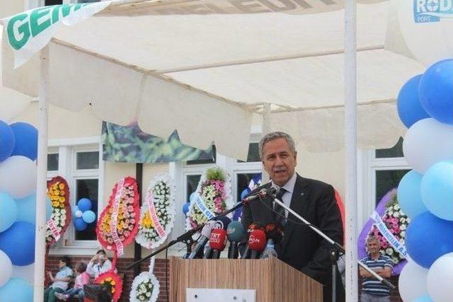 Başbakan Yardımcısı Arınç, Gemlik'te İmam Hatip Lisesi Açtı