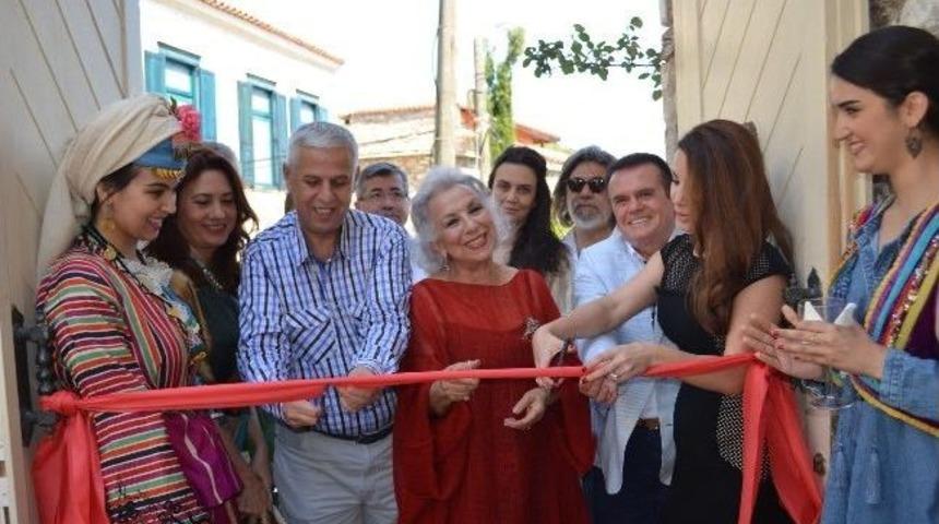 S&ouml;ke&rsquo;de Osmanlı Kıyafetleri M&uuml;zesi A&ccedil;ıldı