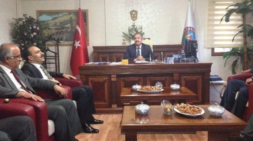 Bitlis Koordinat&ouml;r&uuml; Bilici, G&uuml;roymak'ta Se&ccedil;im &Ccedil;alışmalarına Katıldı.