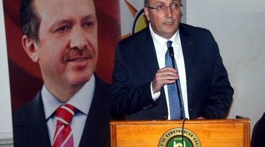 Ak Parti Nil&uuml;fer İl&ccedil;e Teşkilatı Danışma Meclisi Toplandı