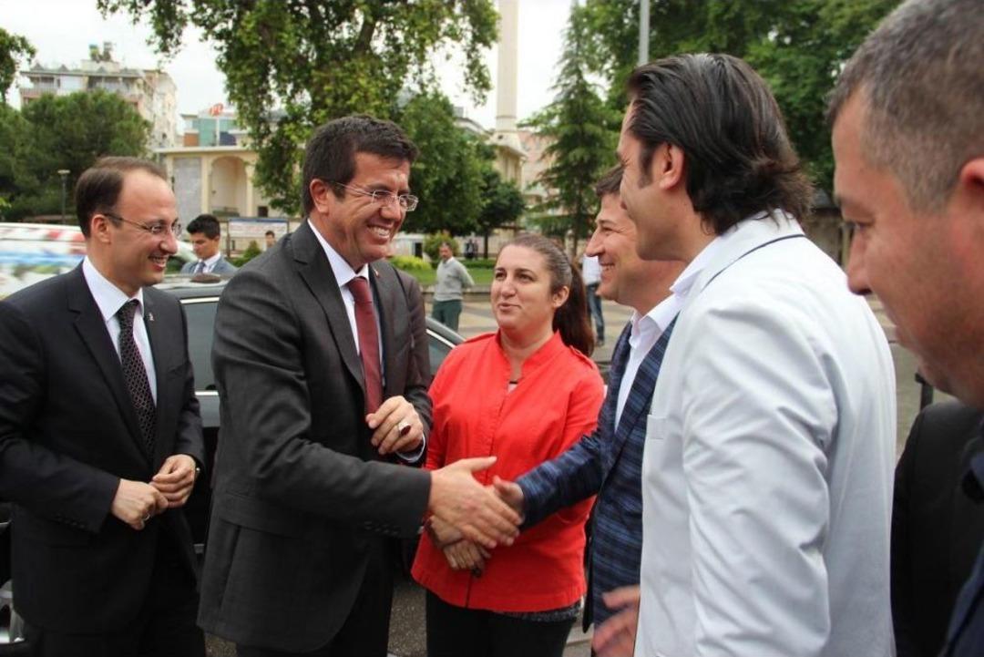 Ekonomi Bakanı Zeybekci Denizli'de