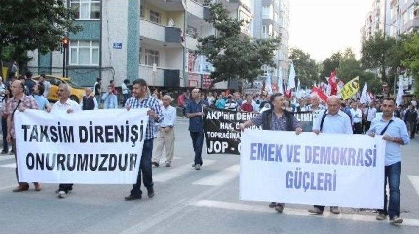 Samsun'da Gezi Eyleminde T&uuml;rk Bayrağı Gerginliği