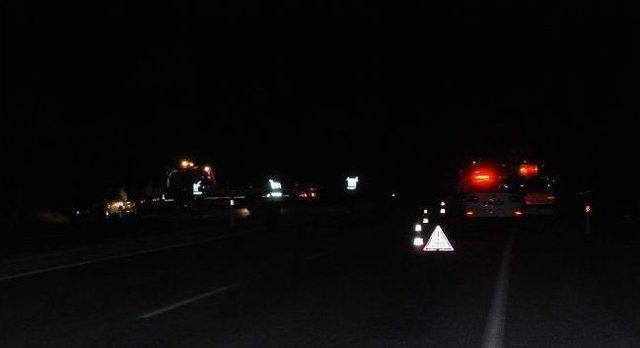 Yolda Ara&ccedil;lar Birbirine Girdi, Facia Ucuz Atlatıldı 1