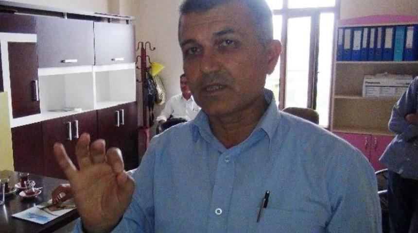 &Ouml;nce Tehdit Edildi, Ardından Resmi Evrakları &Ccedil;alındı